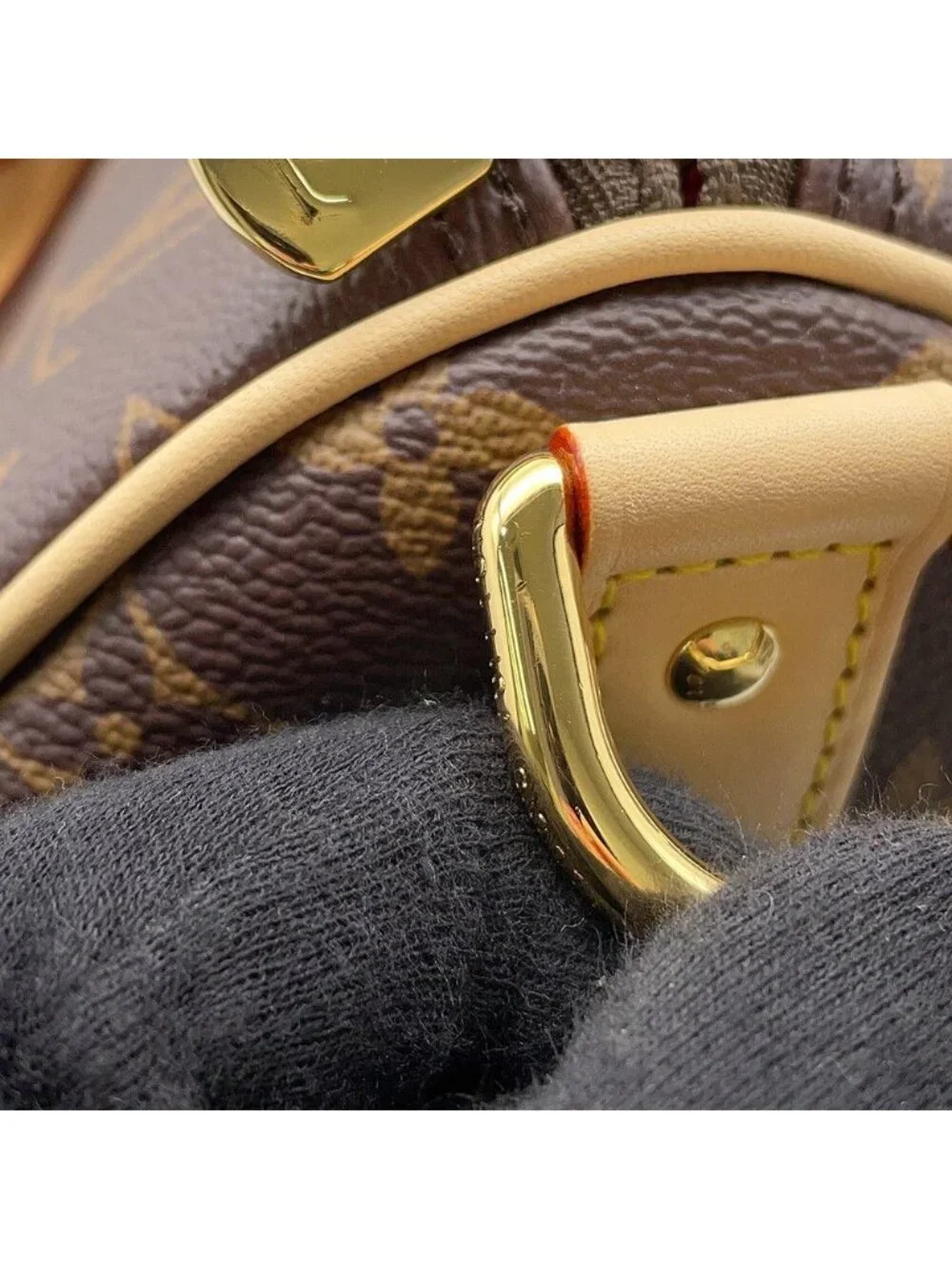 Louis Vuitton Boston Bag Monogram LV TM Keepall Bandouliere 45 Travelbag
